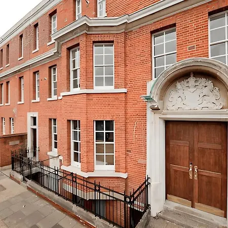 Luxury, Spacious 2 Bed Flat In London Exterior photo
